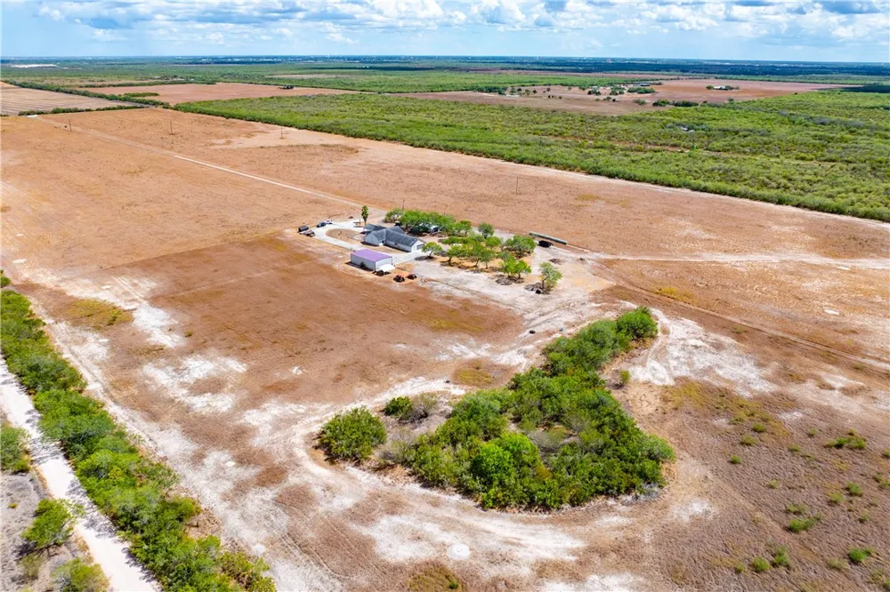 1777 County Road 170 Alice, TX 78332