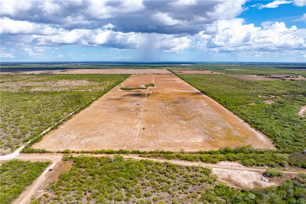 1777 County Road 170 Alice, TX 78332
