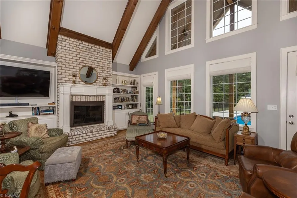 204 Violet Ridge Trail Lowgap, NC 27024