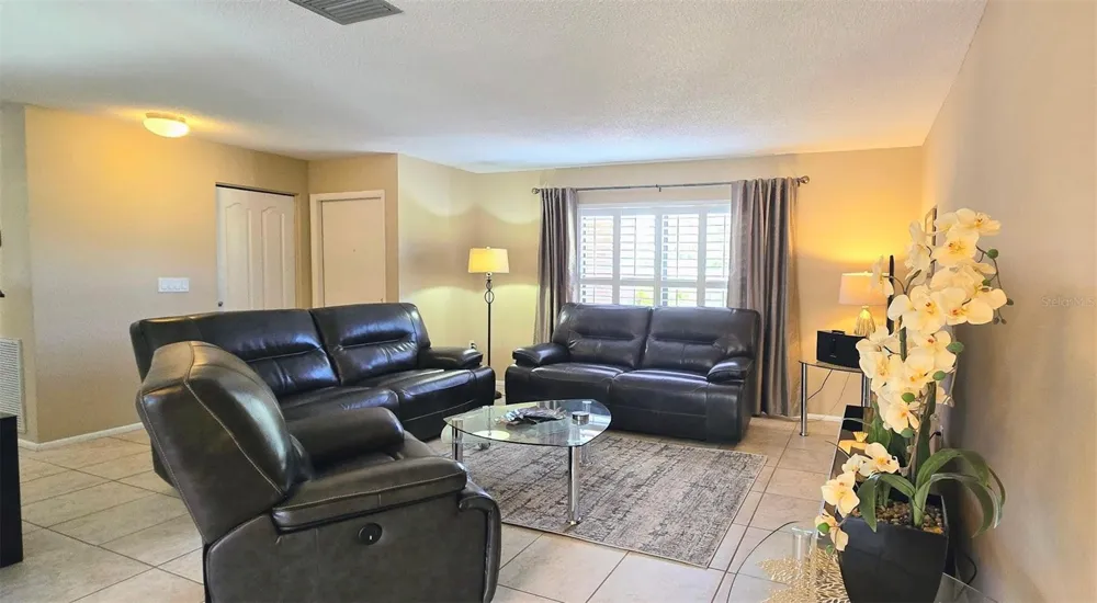 3803 EASTON STREET Sarasota, FL 34238