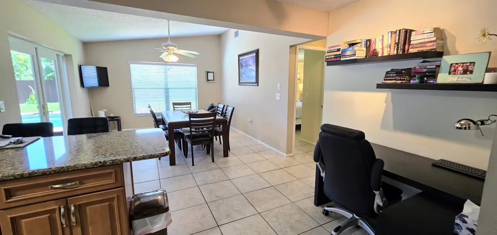 3803 EASTON STREET Sarasota, FL 34238