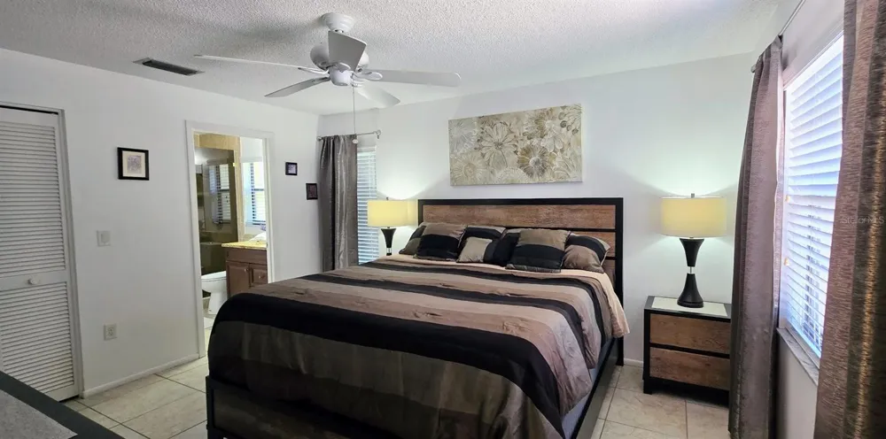 3803 EASTON STREET Sarasota, FL 34238