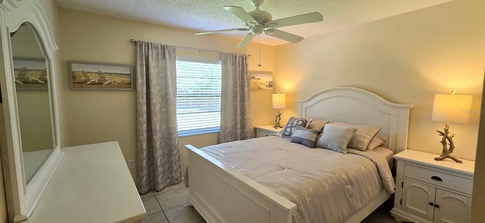 3803 EASTON STREET Sarasota, FL 34238