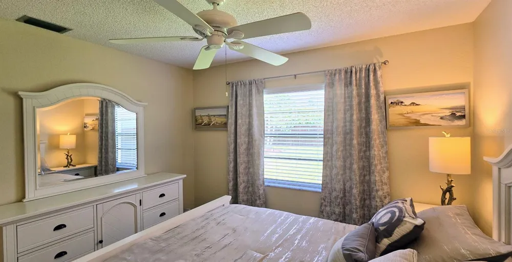 3803 EASTON STREET Sarasota, FL 34238