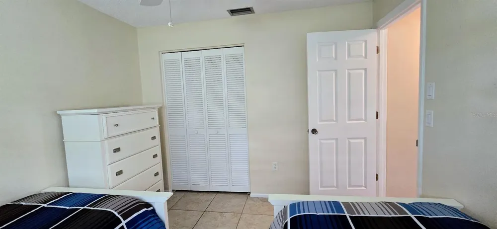 3803 EASTON STREET Sarasota, FL 34238