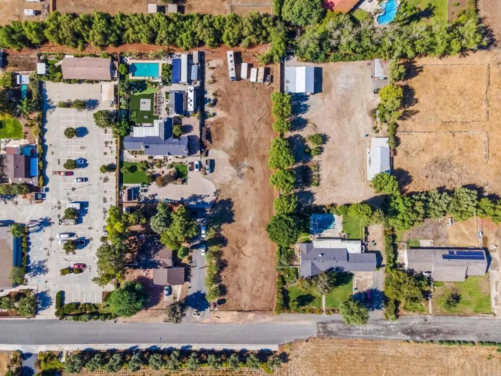 Lenox Lane Murrieta, CA 92562
