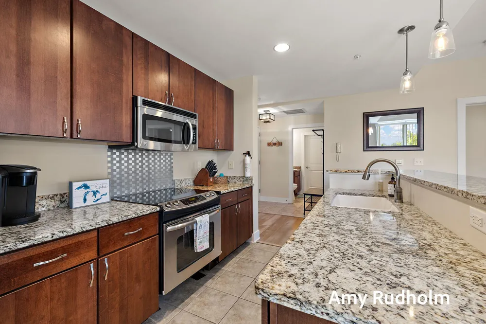 529 Miller Drive #214 Grand Haven, MI 49417