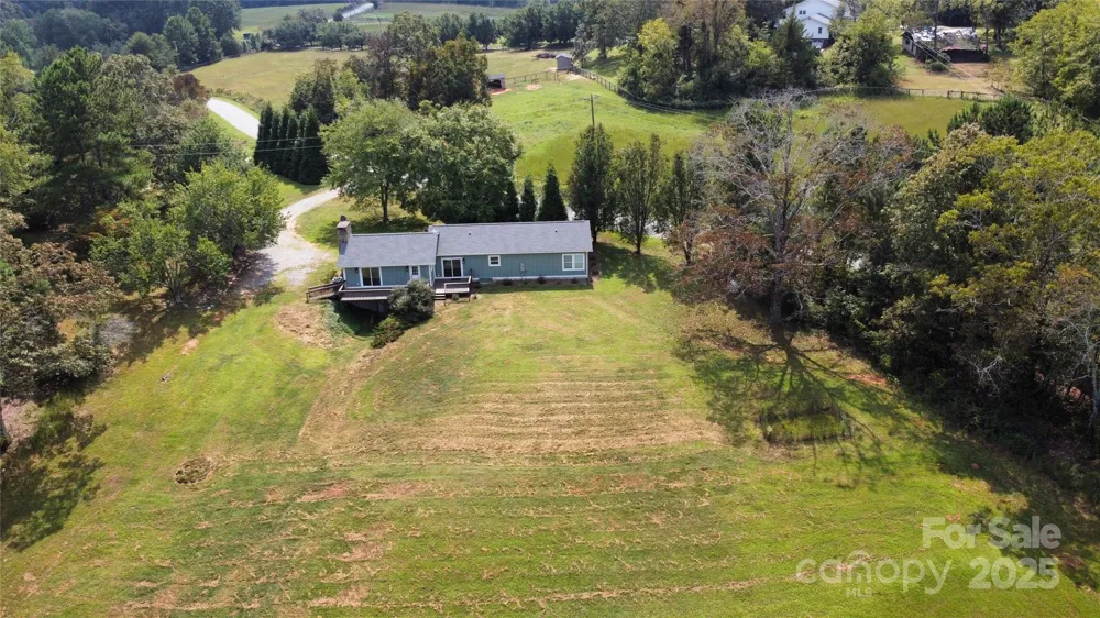 100 Gilbert Road Columbus, NC 28722