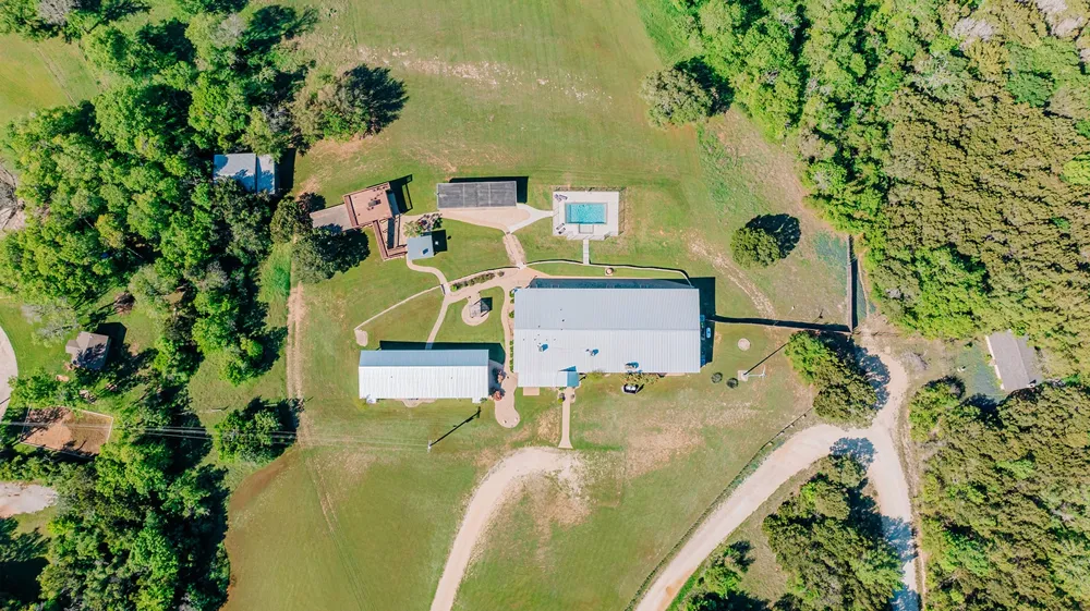 175 TOBACCO RD ROAD Whitney, TX 76692