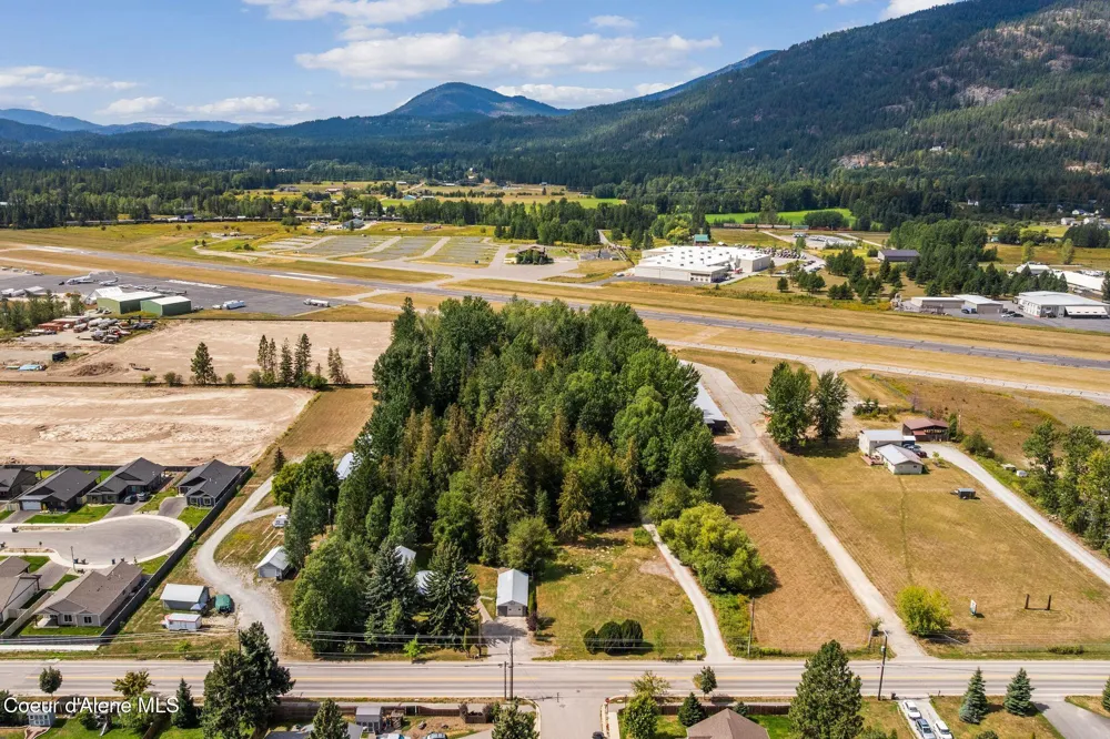 2413 Boyer Avenue Sandpoint, ID 83864