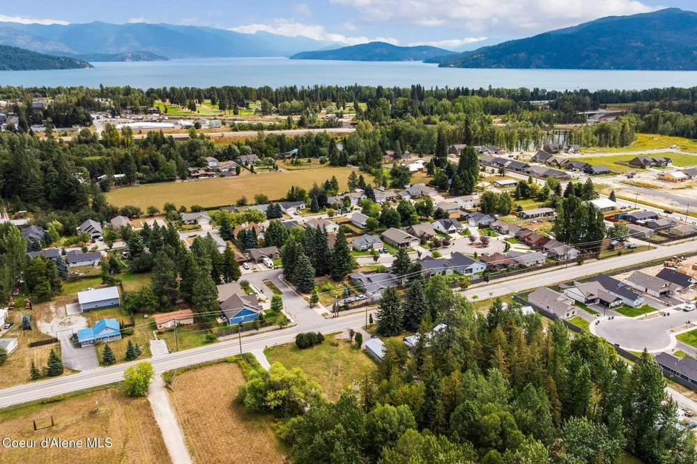 2413 Boyer Avenue Sandpoint, ID 83864