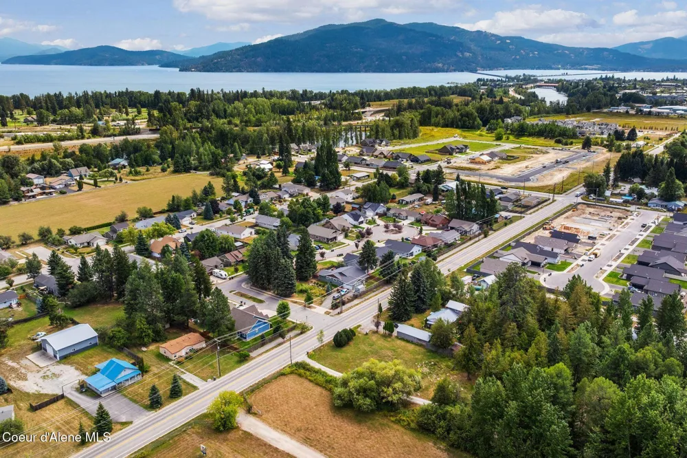 2413 Boyer Avenue Sandpoint, ID 83864