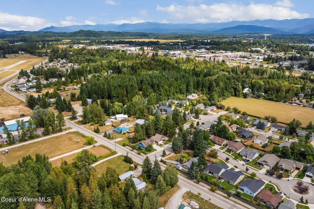 2413 Boyer Avenue Sandpoint, ID 83864