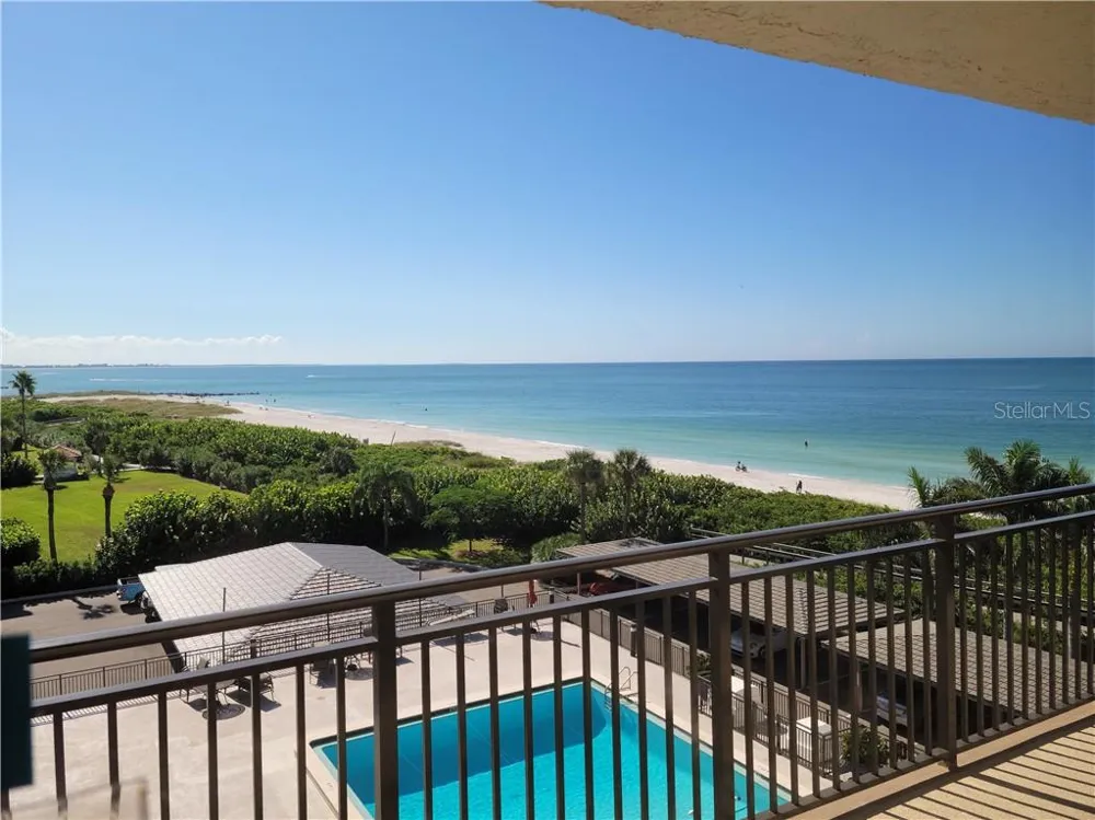 7650 BAYSHORE DRIVE #401 Treasure Island, FL 33706