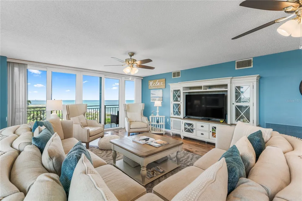 7650 BAYSHORE DRIVE #401 Treasure Island, FL 33706