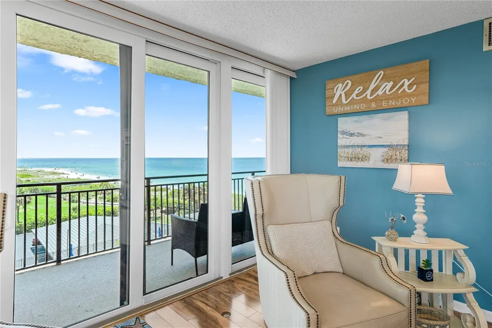 7650 BAYSHORE DRIVE #401 Treasure Island, FL 33706