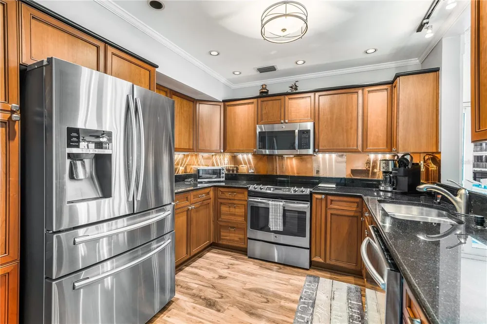 7650 BAYSHORE DRIVE #401 Treasure Island, FL 33706