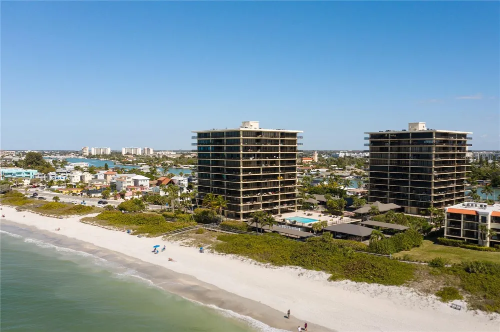 7650 BAYSHORE DRIVE #401 Treasure Island, FL 33706