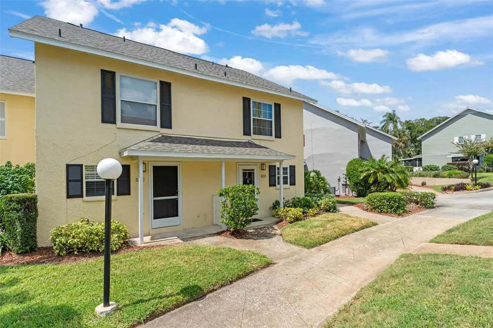 1220 VILLA LANE #135 Apopka, FL 32712