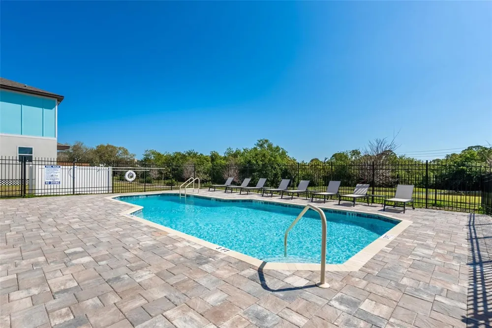WHITNEY ROAD Clearwater, FL 33760