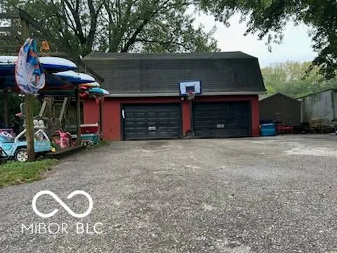 8825 300 E Morristown, IN 46161
