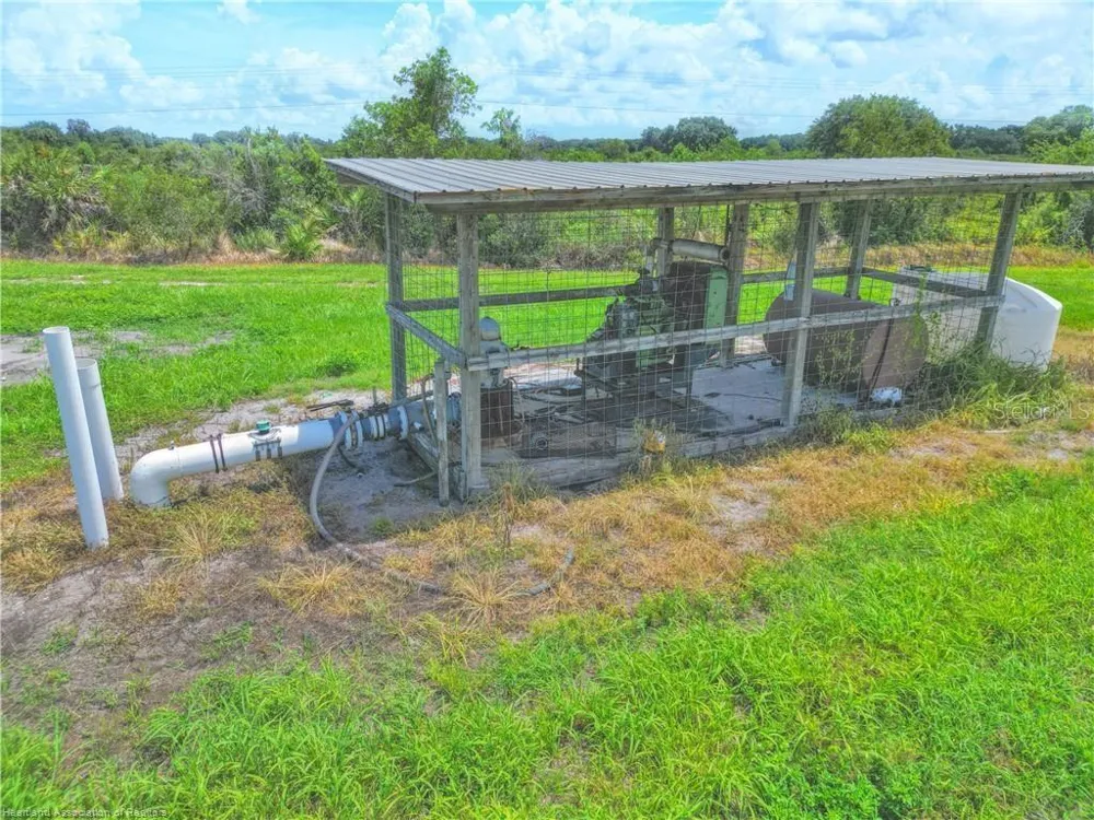 8495 COUNTY ROAD 621 Lorida, FL 33857
