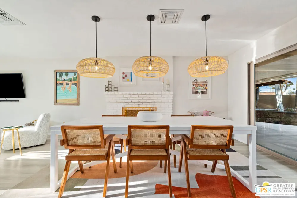 1334 S San Joaquin Drive Palm Springs, CA 92264