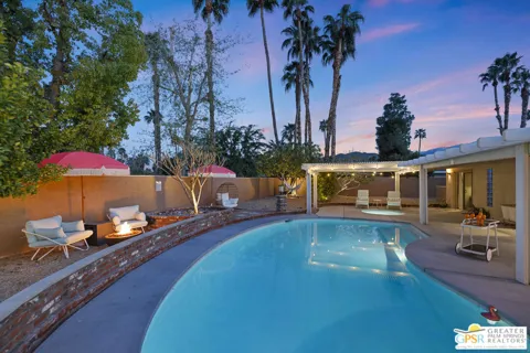 1334 S San Joaquin Drive