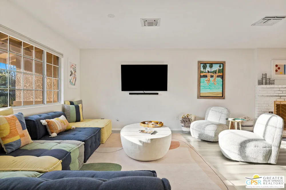1334 S San Joaquin Drive Palm Springs, CA 92264
