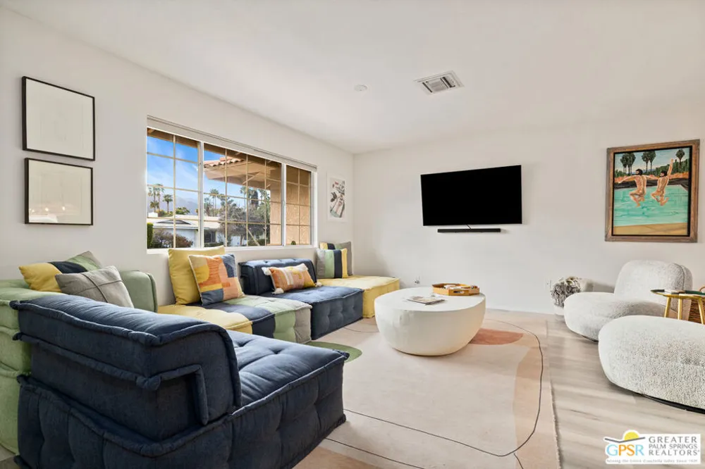 1334 S San Joaquin Drive Palm Springs, CA 92264