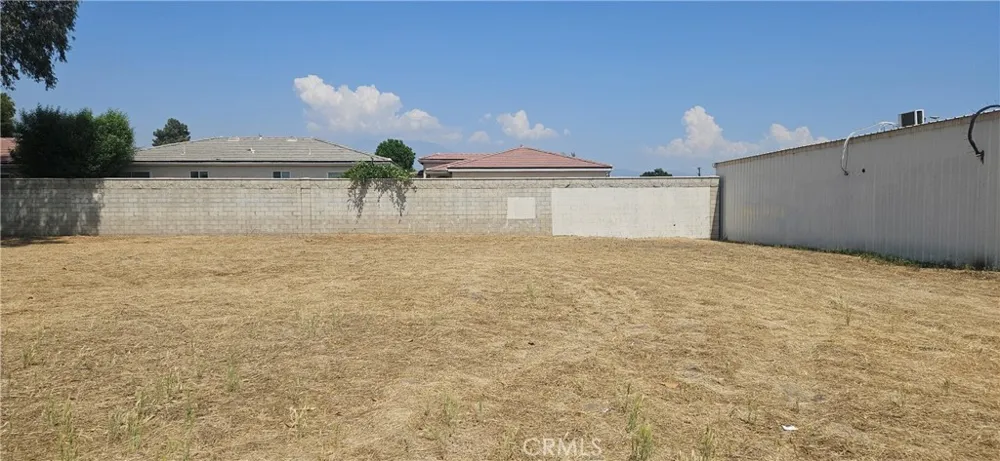 637 S San Jacinto San Jacinto, CA 92583