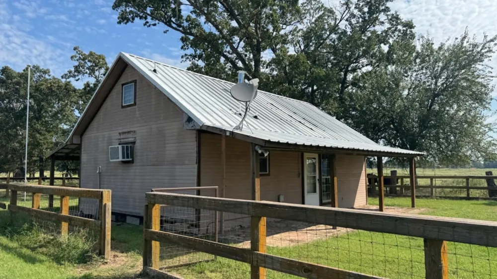 768 County Road 2220 Talco, TX 75487