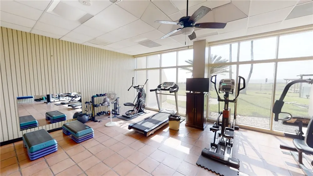 4000 Surfside Boulevard #806 Corpus Christi, TX 78402