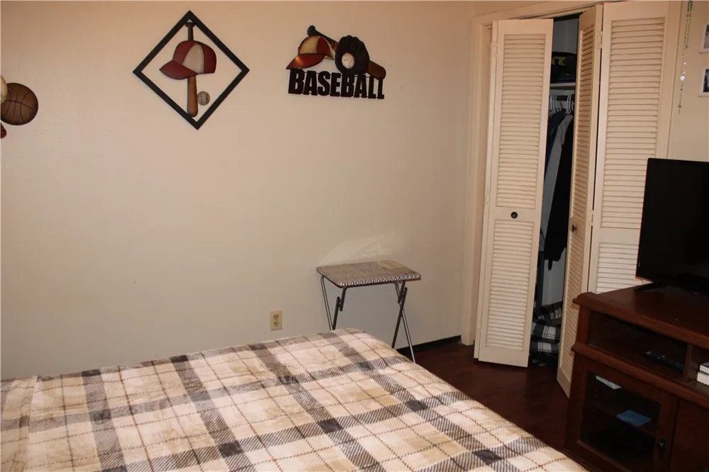 4000 Surfside Boulevard #806 Corpus Christi, TX 78402