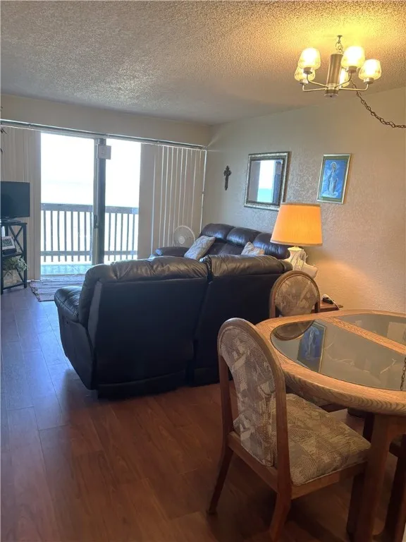 4000 Surfside Boulevard #806 Corpus Christi, TX 78402