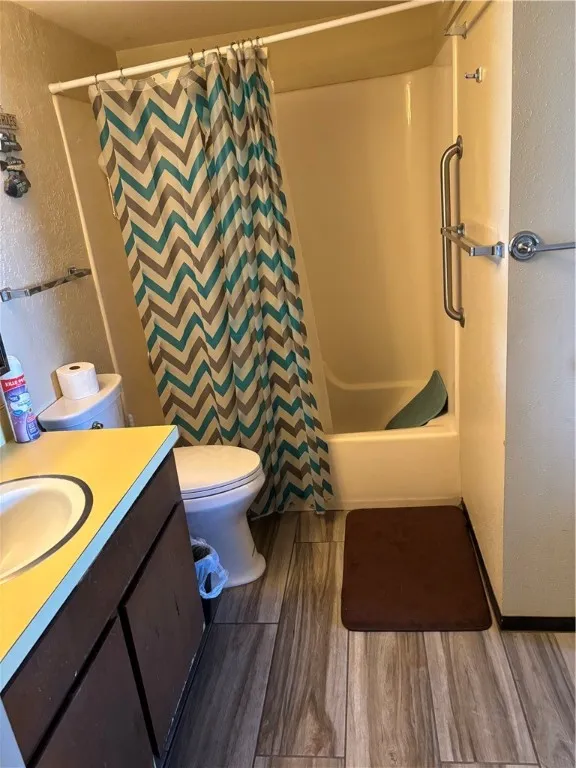 4000 Surfside Boulevard #806 Corpus Christi, TX 78402