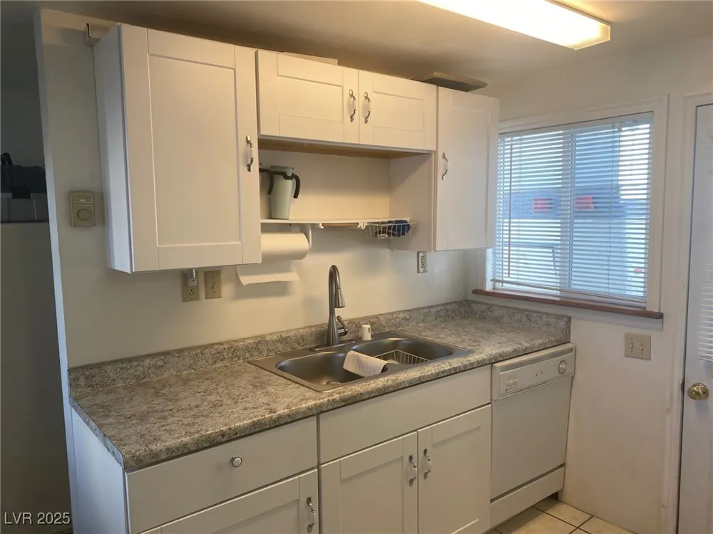 927 Park Avenue Ely, NV 89301