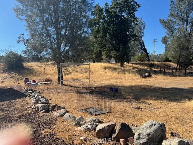 2928 Meadow Creek Road Clearlake Oaks, CA 95423