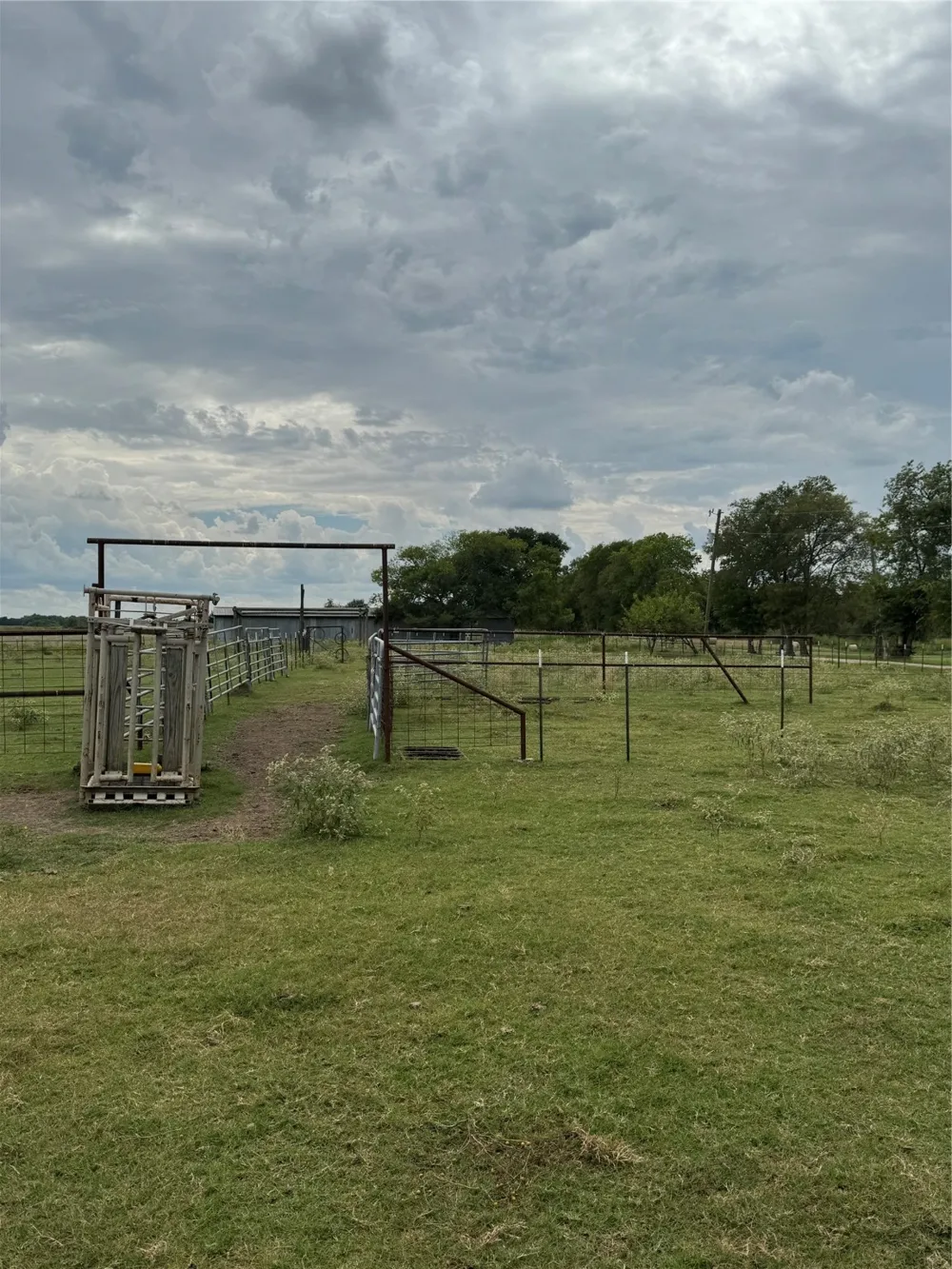 800 County Road 2870 Honey Grove, TX 75446