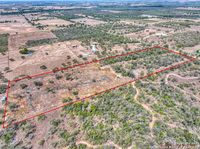 445 Single Oak Rd Seguin, TX 78155