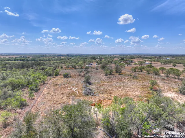 445 Single Oak Rd Seguin, TX 78155