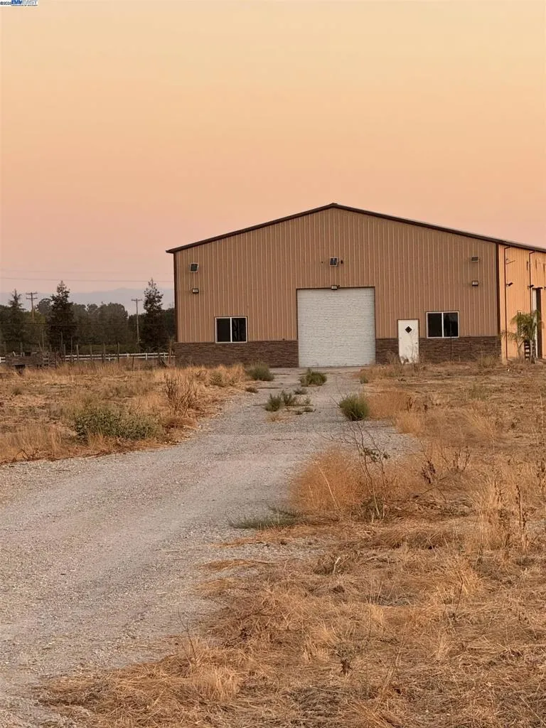 303 Blaine Lane Knightsen, CA 94548