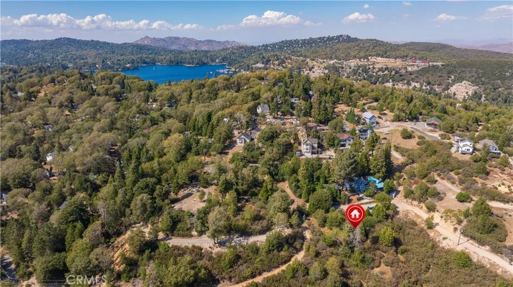 1556 Craghill Dr Cedar Glen, CA 92321