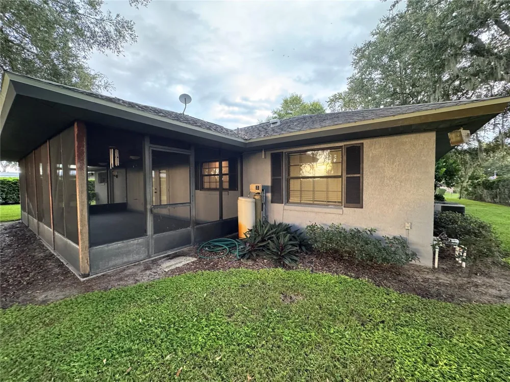 10 FT CLINCH HEIGHTS ROAD Frostproof, FL 33843