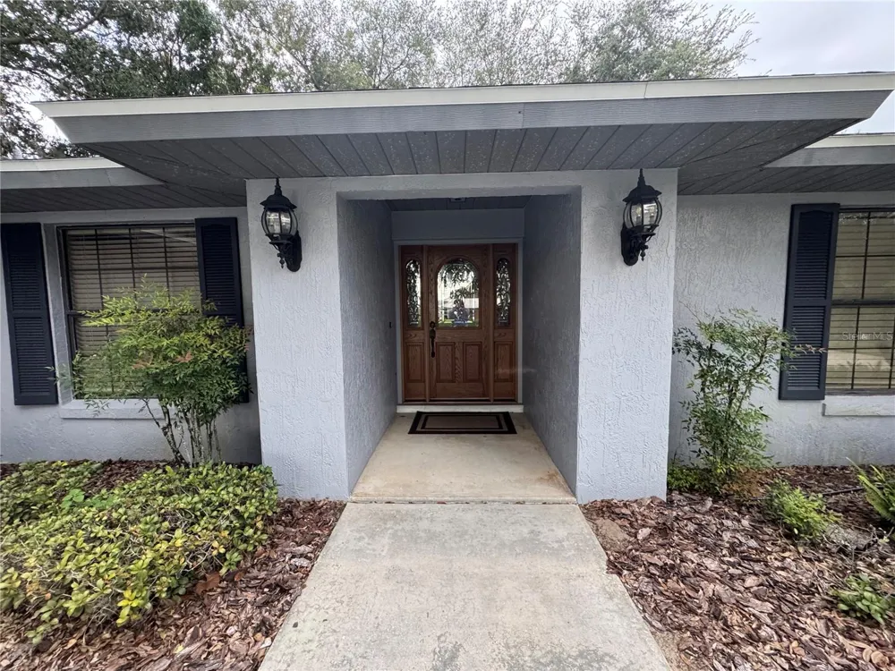 10 FT CLINCH HEIGHTS ROAD Frostproof, FL 33843