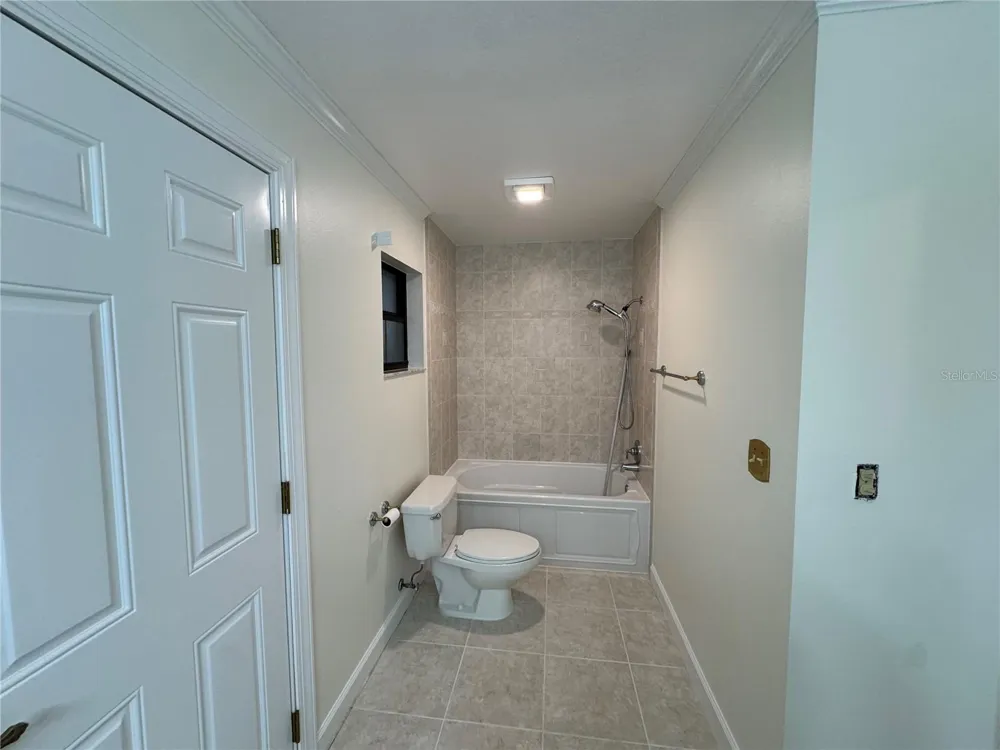 10 FT CLINCH HEIGHTS ROAD Frostproof, FL 33843