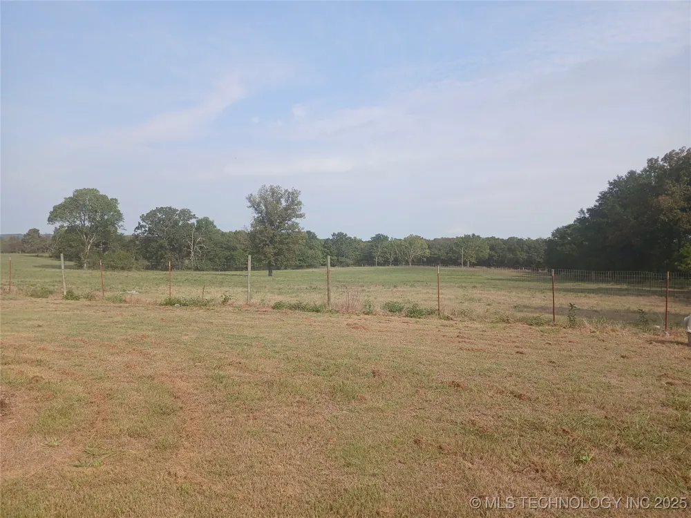 20449 E Cass Road Stigler, OK 74462