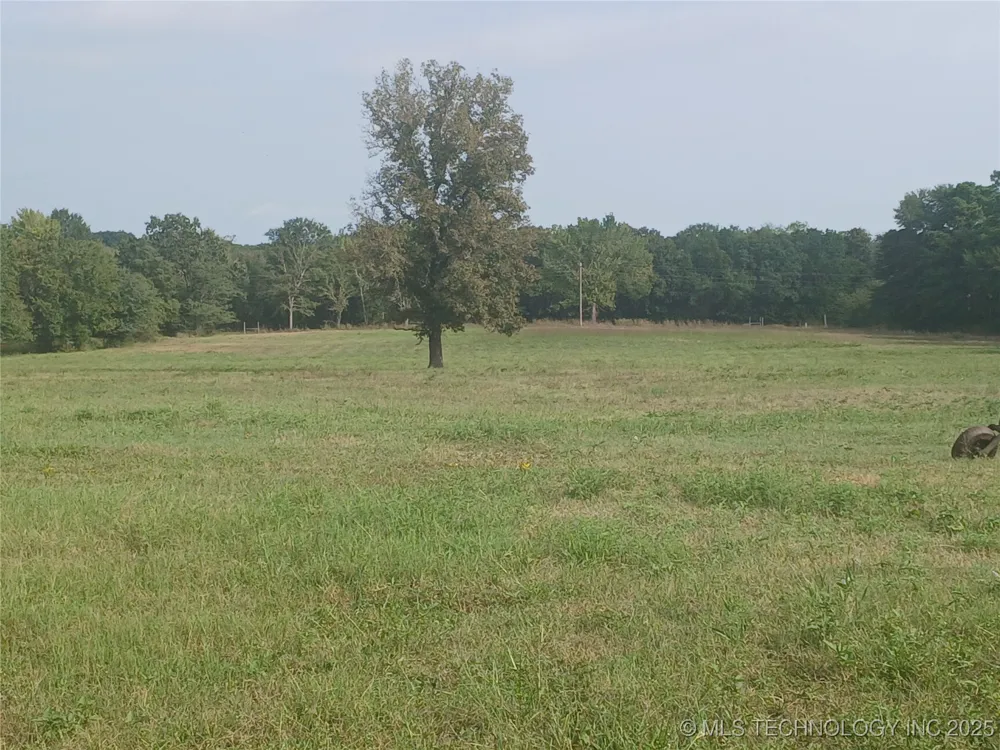 20449 E Cass Road Stigler, OK 74462