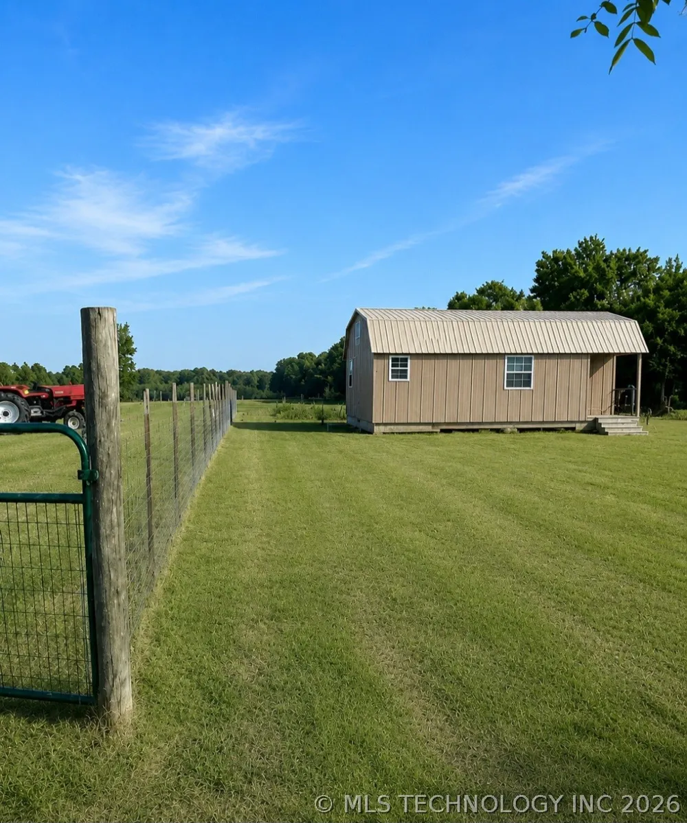 20449 E Cass Road Stigler, OK 74462