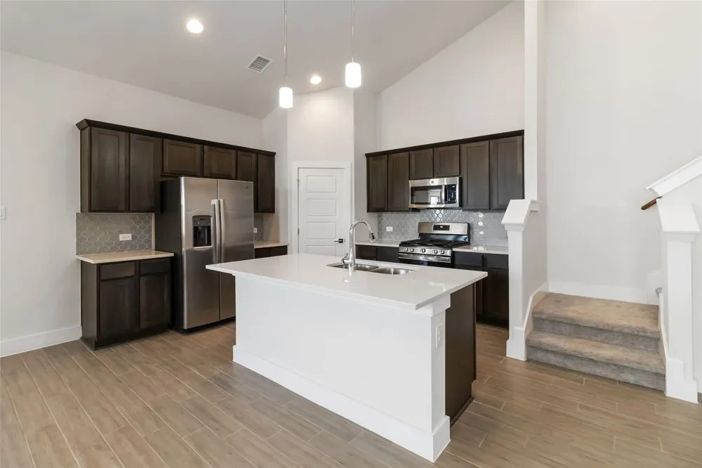 220 Mirabeau Way Liberty Hill, TX 78642